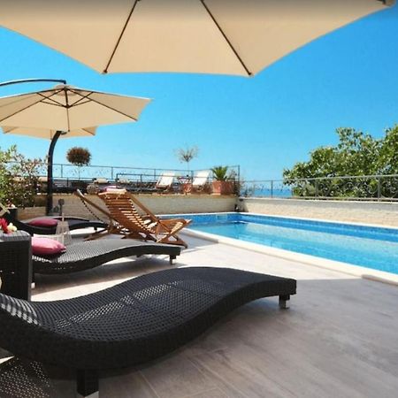 Apartments Villa Golden View 特罗吉尔 外观 照片