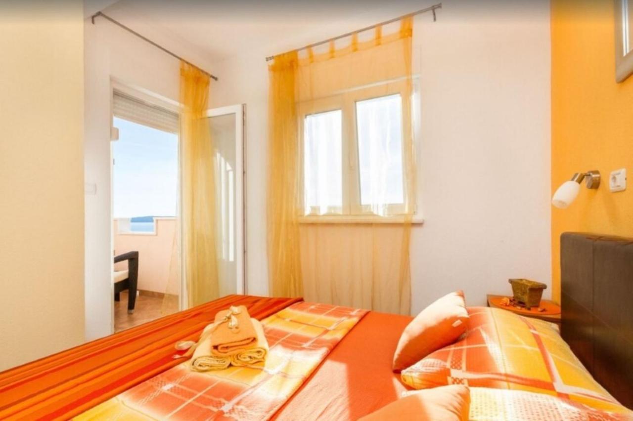 Apartments Villa Golden View 特罗吉尔 外观 照片